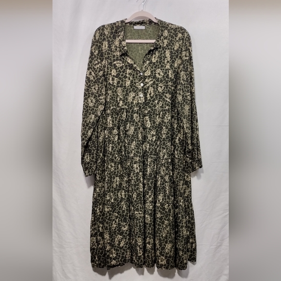 Vasana Dresses & Skirts - Vasna Animal Print Dress Women's L Green Gold Long Sleeve Retro Boho Italy